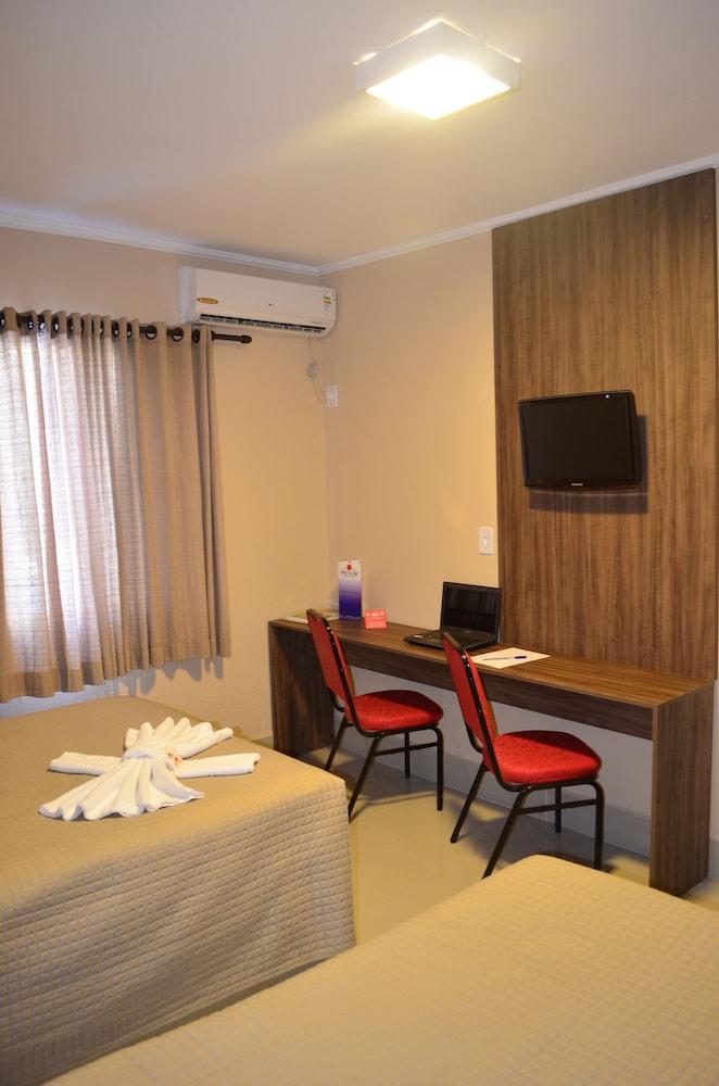 Primar Plaza Hotel Botucatu Exterior foto