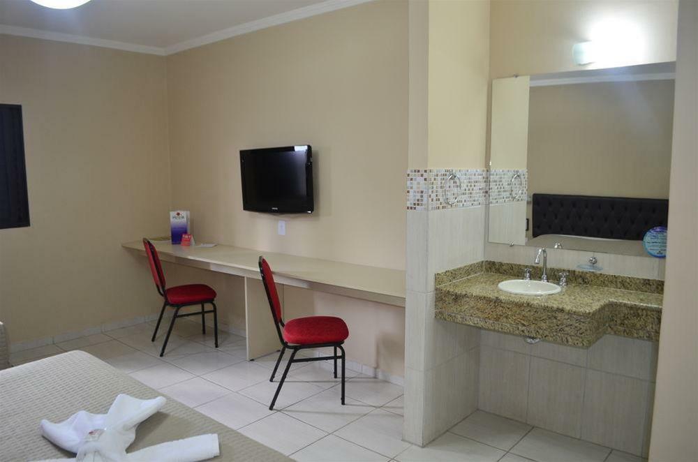 Primar Plaza Hotel Botucatu Exterior foto